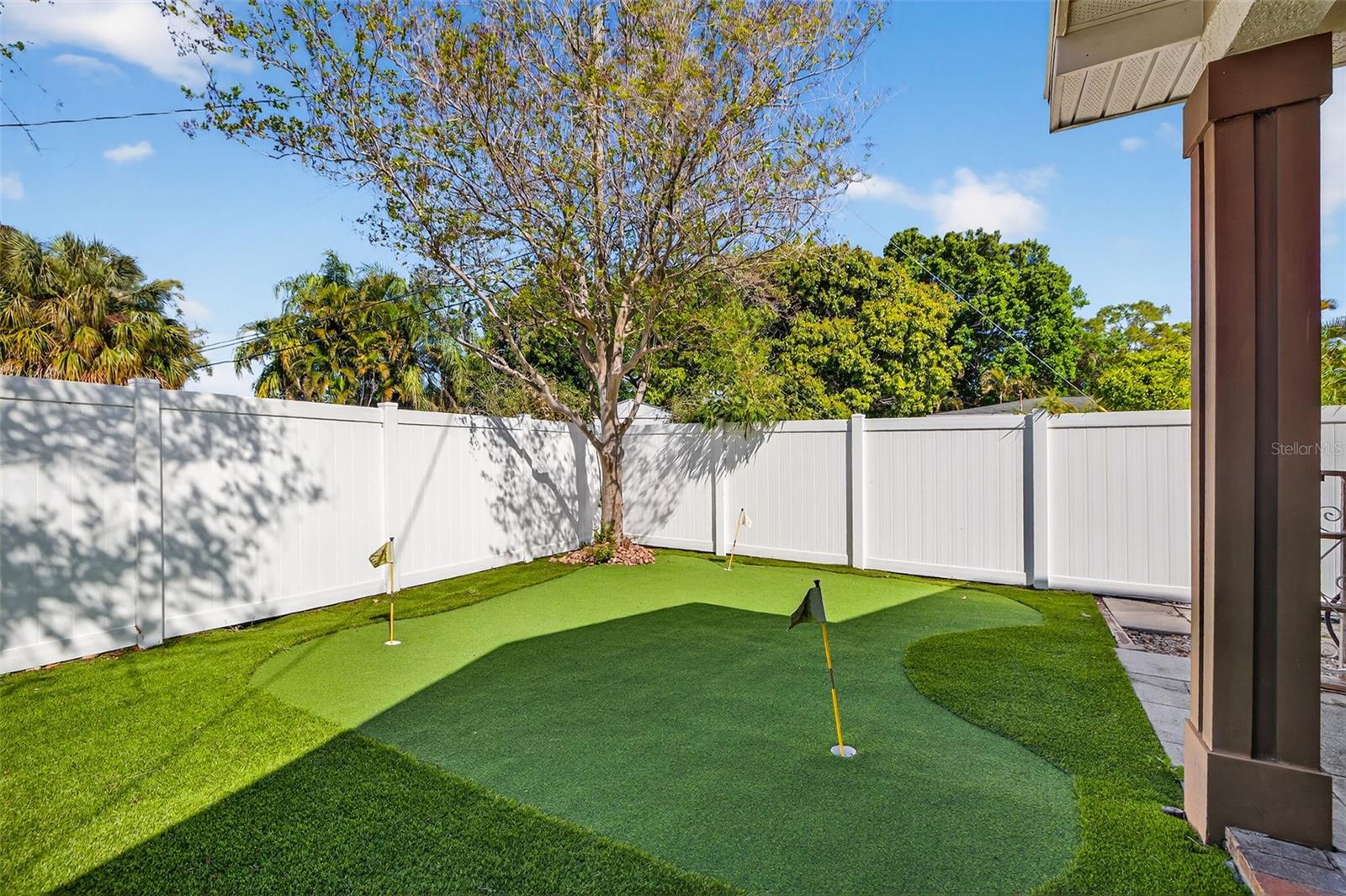 Image 30 of 40 For 939 39th Avenue Ne