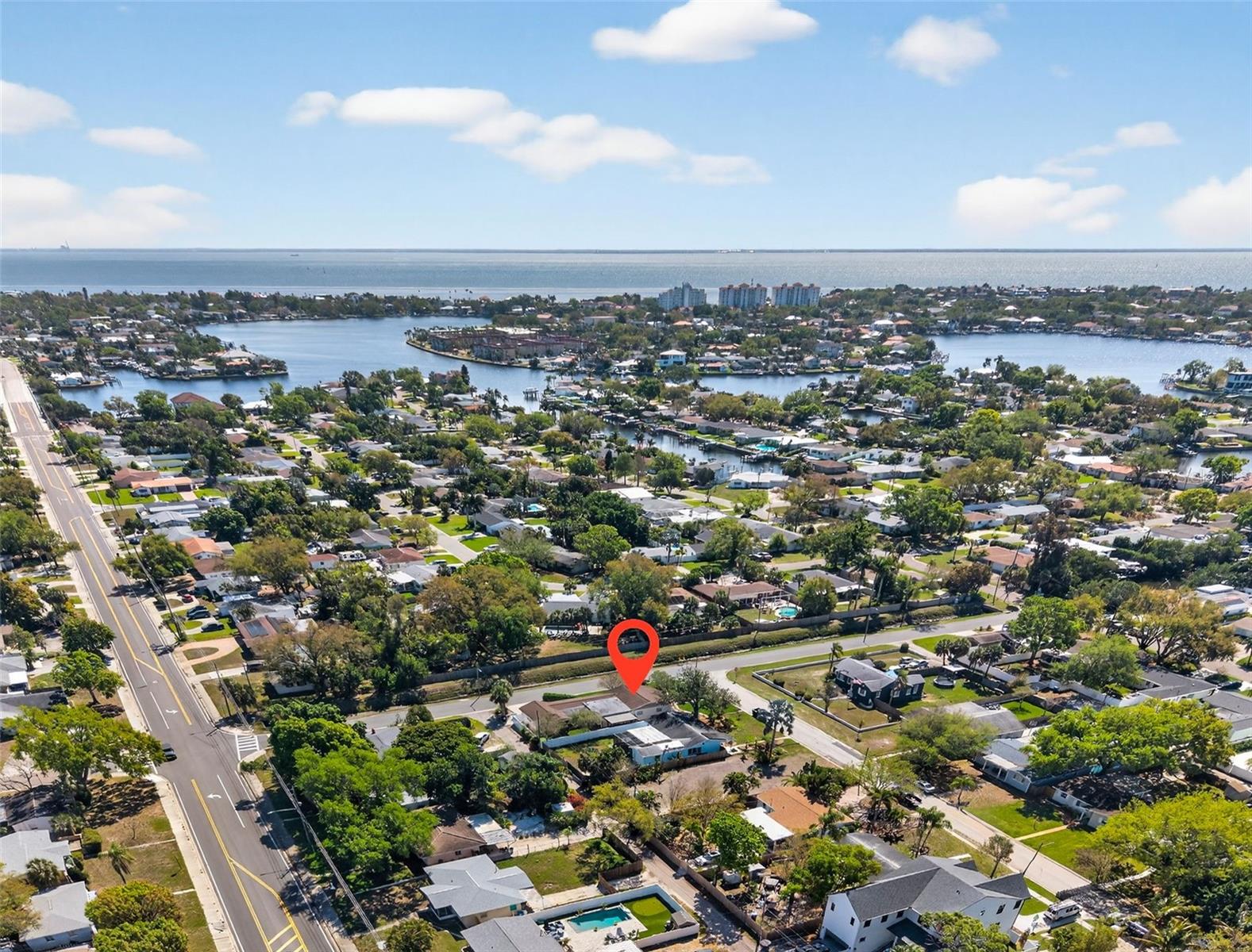 Image 34 of 40 For 939 39th Avenue Ne