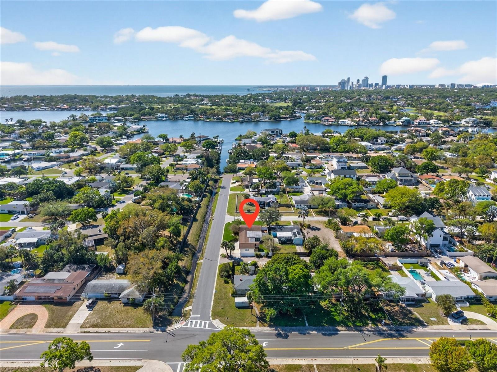 Image 35 of 40 For 939 39th Avenue Ne