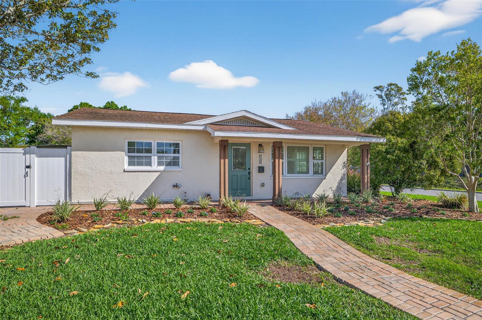 Image 39 of 40 For 939 39th Avenue Ne