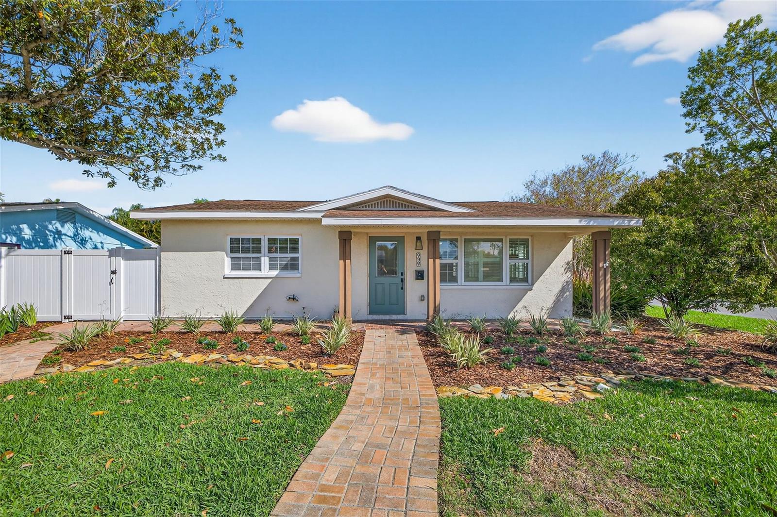 Image 40 of 40 For 939 39th Avenue Ne