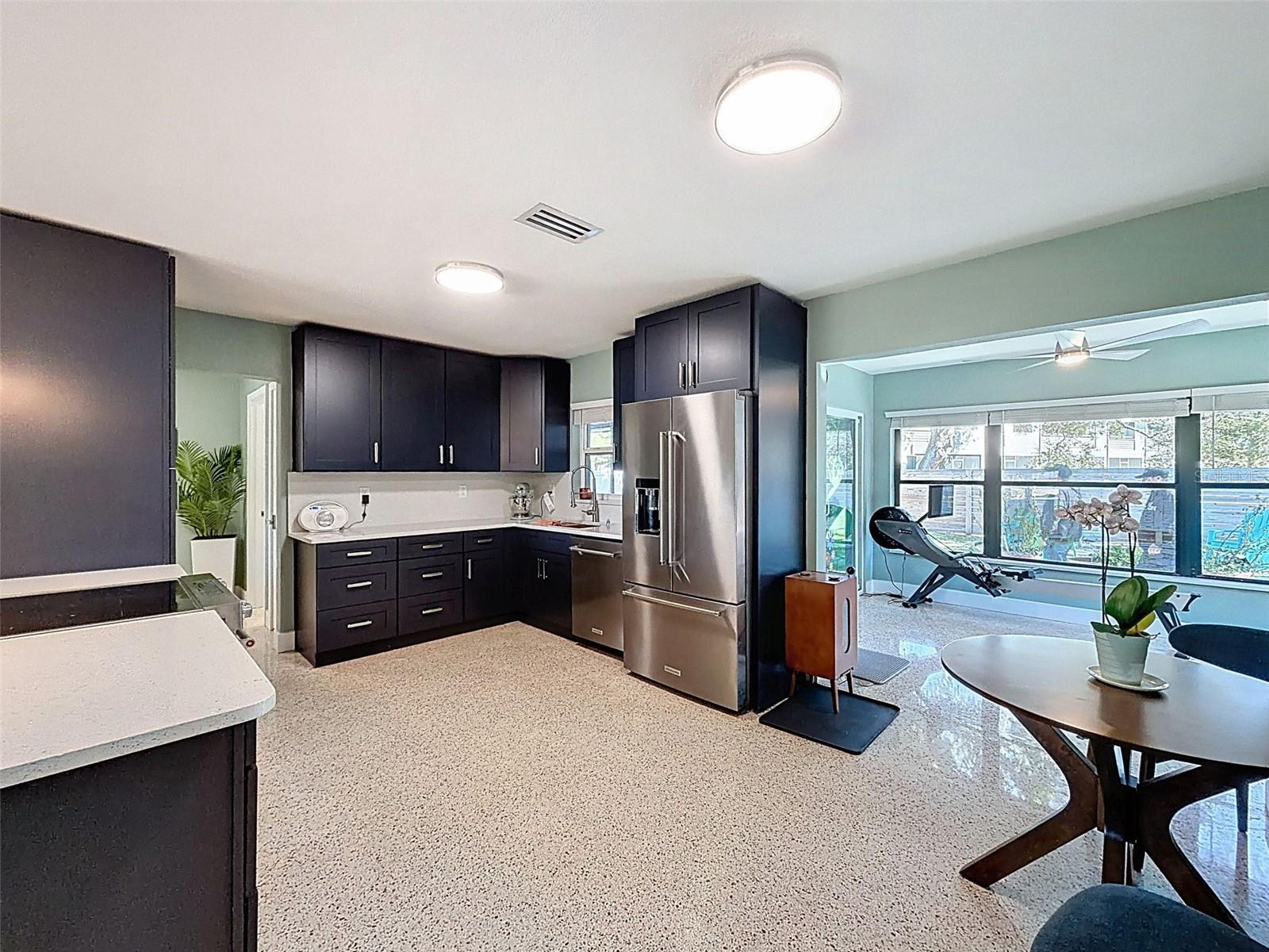 Image 15 of 45 For 2269 Carolyn Drive