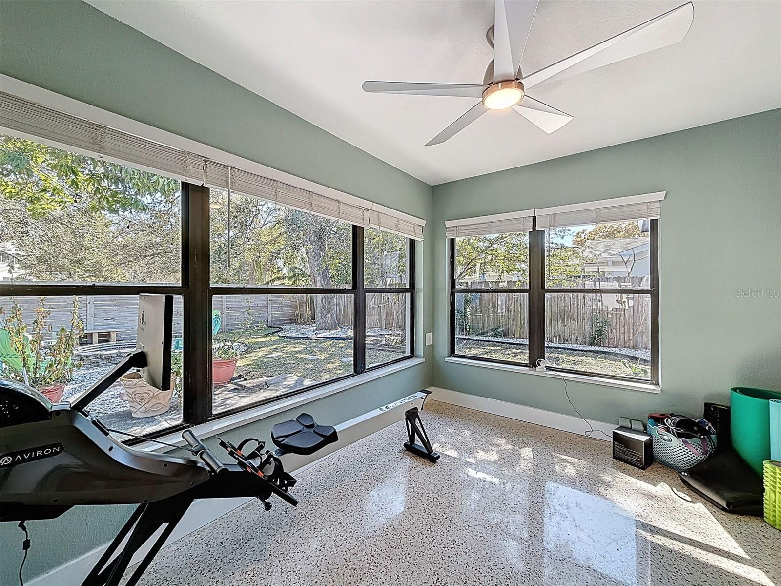 Image 20 of 45 For 2269 Carolyn Drive