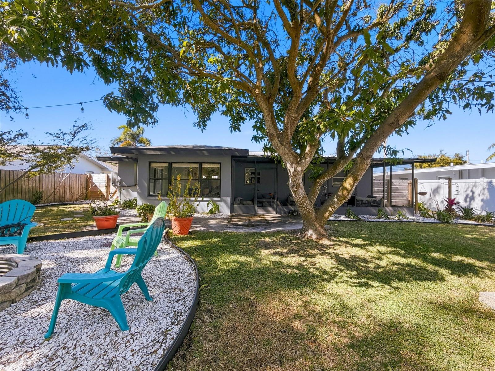 Image 32 of 45 For 2269 Carolyn Drive