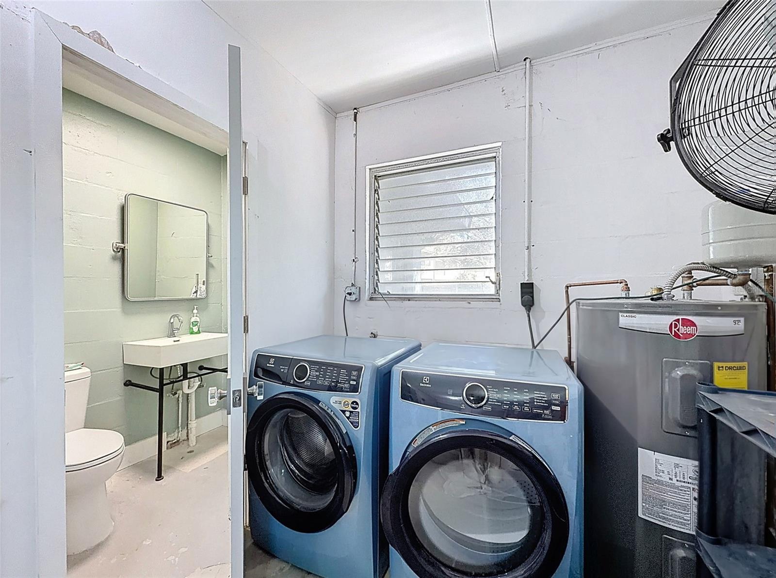 Image 41 of 45 For 2269 Carolyn Drive