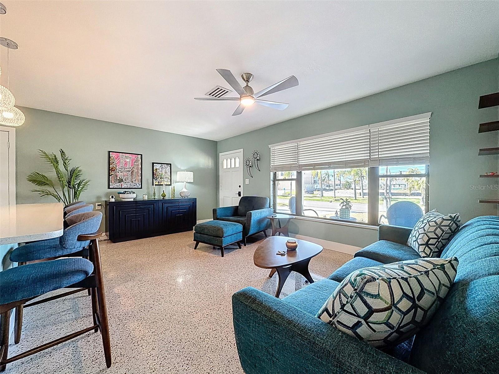 Image 9 of 45 For 2269 Carolyn Drive