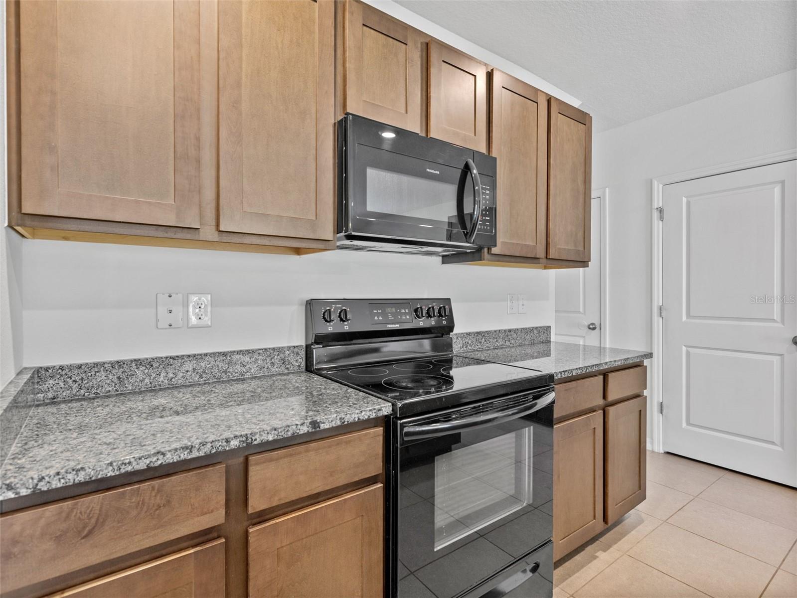 Image 10 of 31 For 16549 Secret Meadow Drive