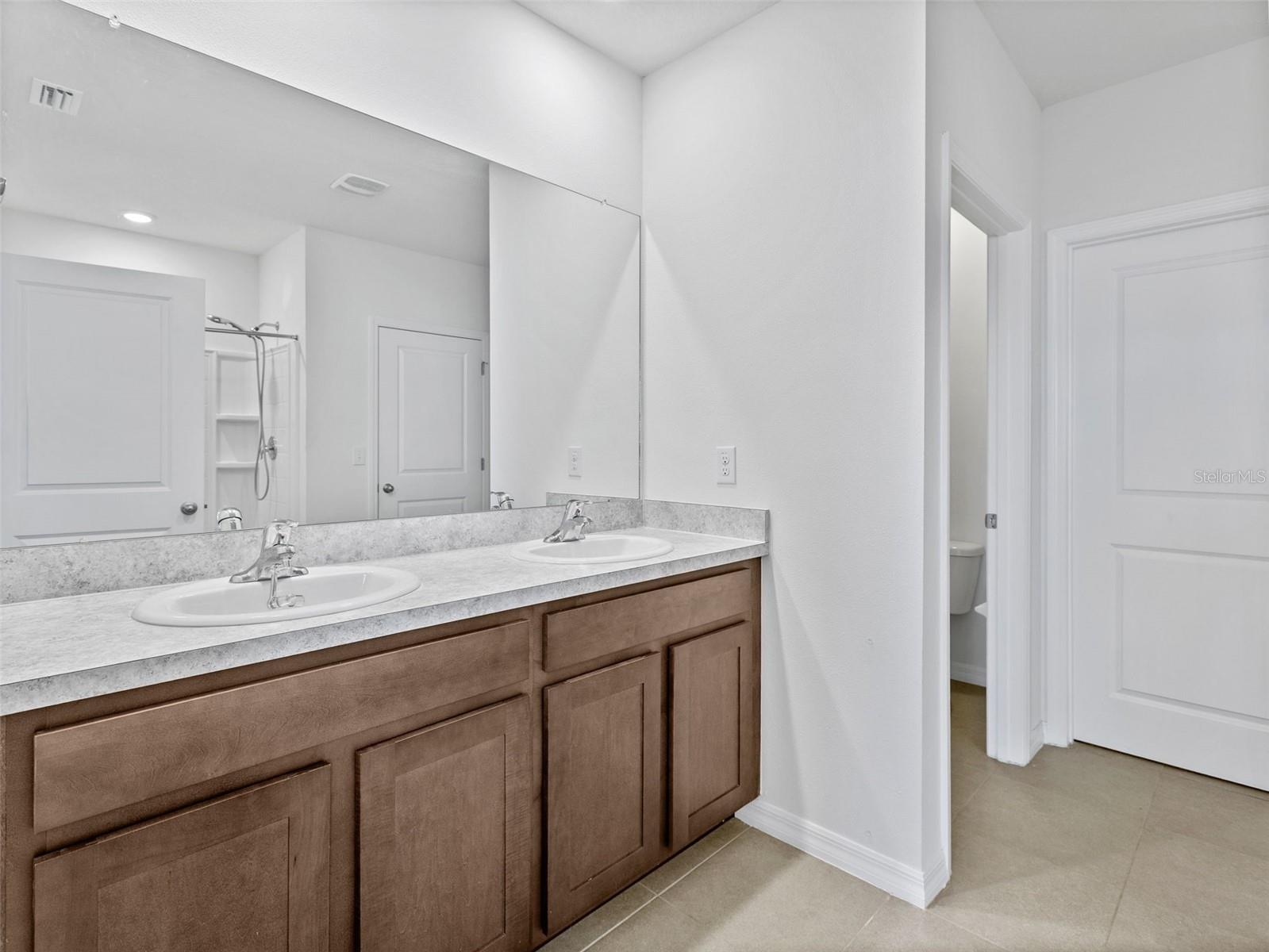 Image 17 of 31 For 16549 Secret Meadow Drive