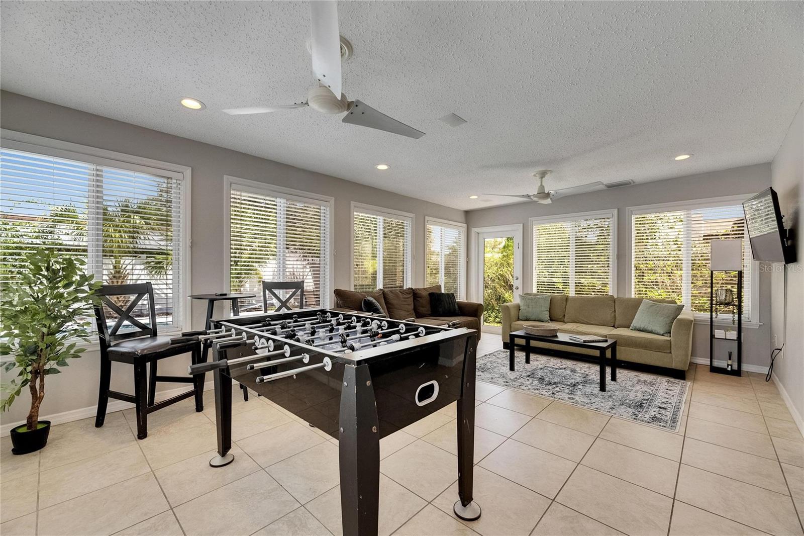 Image 33 of 42 For 4710 Travertine Drive