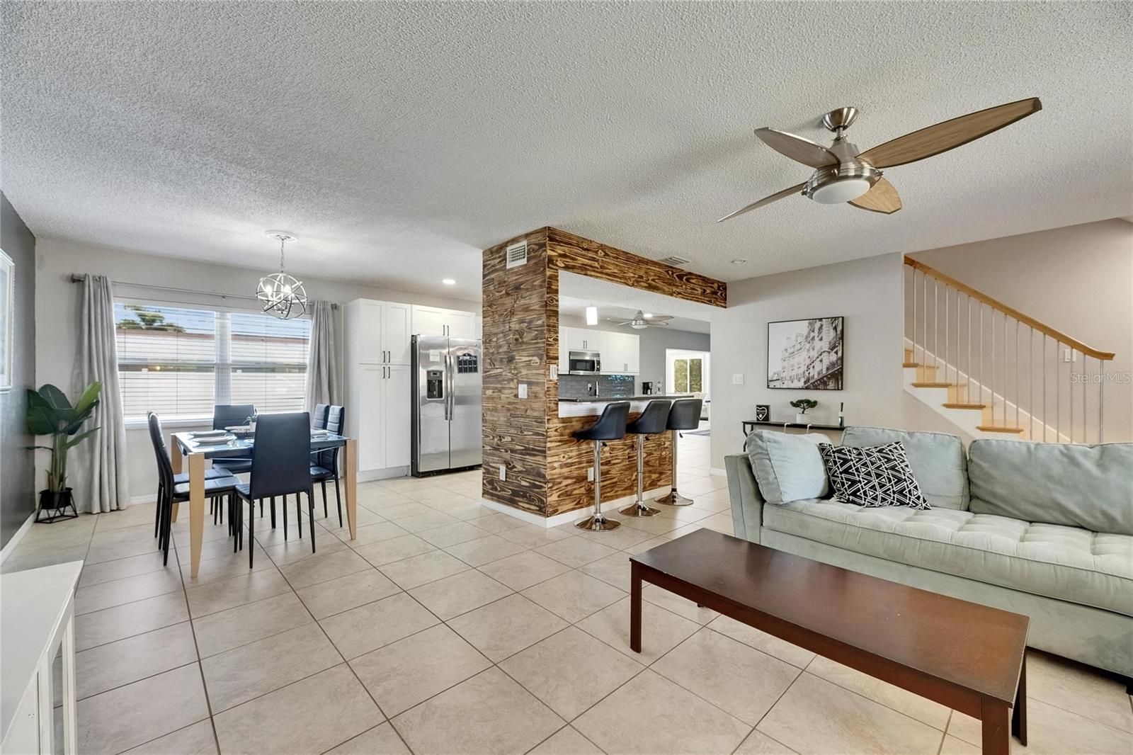 Image 4 of 42 For 4710 Travertine Drive