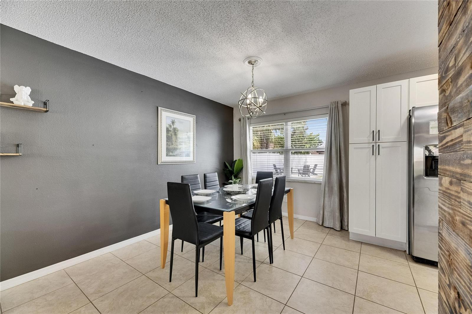 Image 6 of 42 For 4710 Travertine Drive