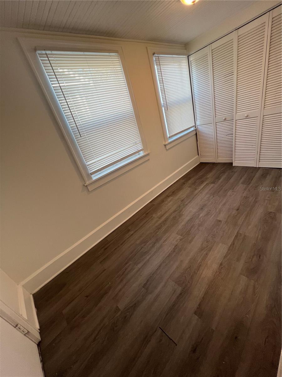 Image 11 of 12 For 1300 Dr Martin Luther King Jr Street S