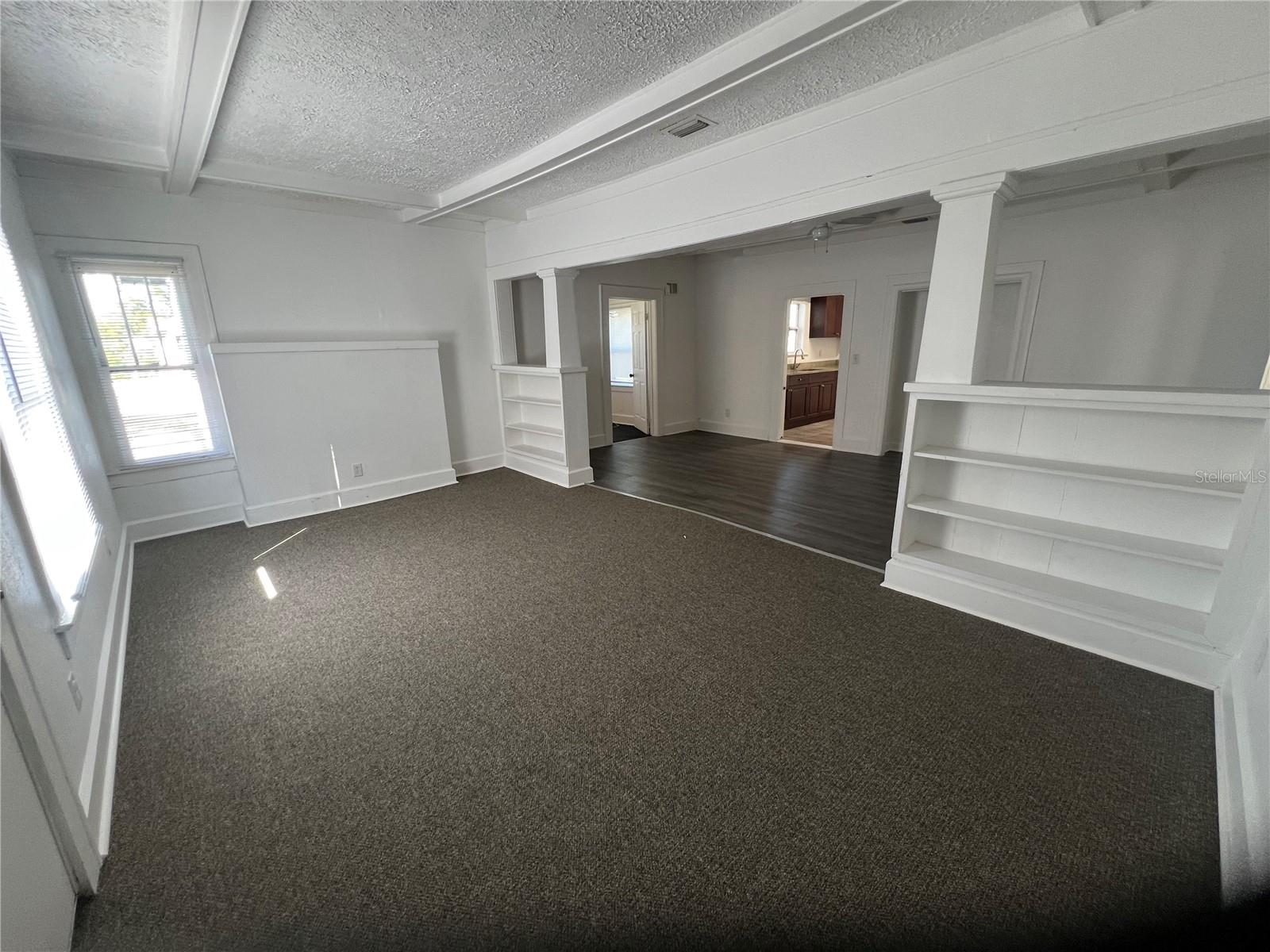 Image 3 of 12 For 1300 Dr Martin Luther King Jr Street S