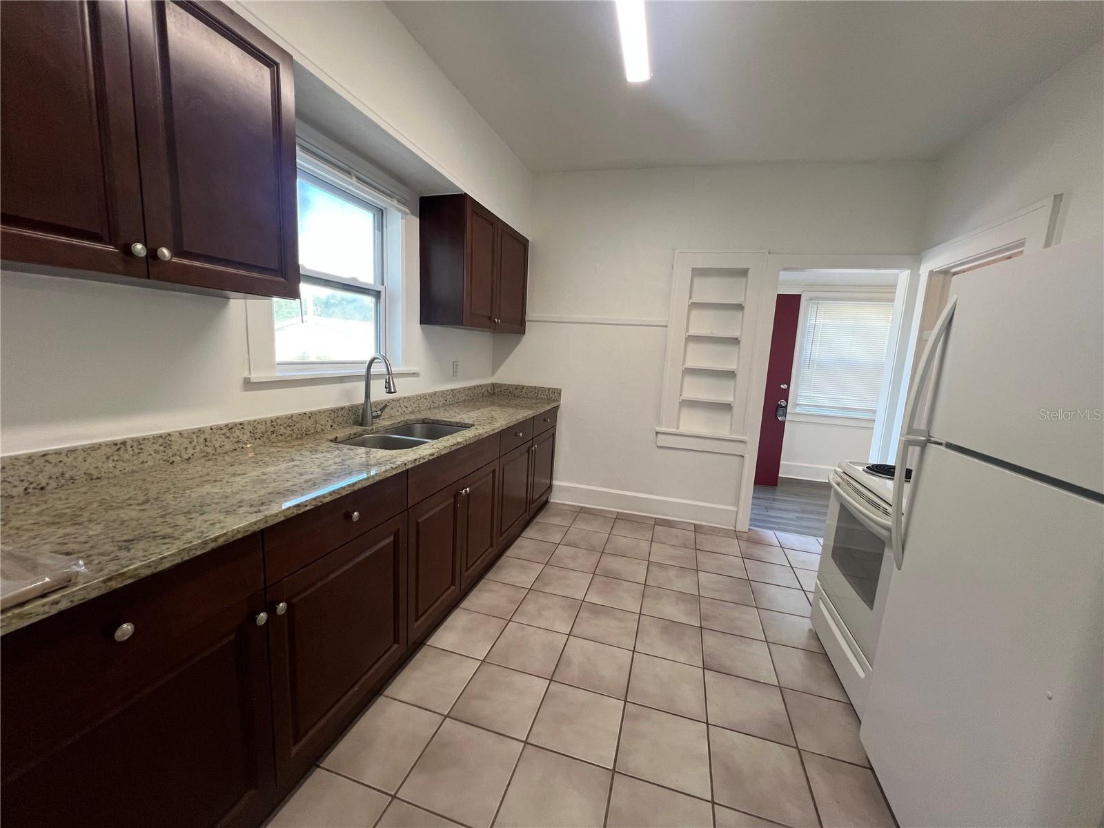 Image 5 of 12 For 1300 Dr Martin Luther King Jr Street S