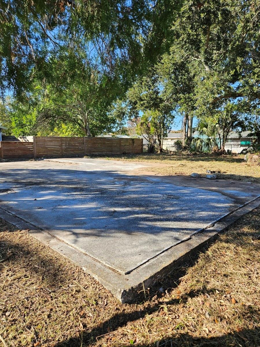 Image 9 of 10 For 12709 Capitol Drive