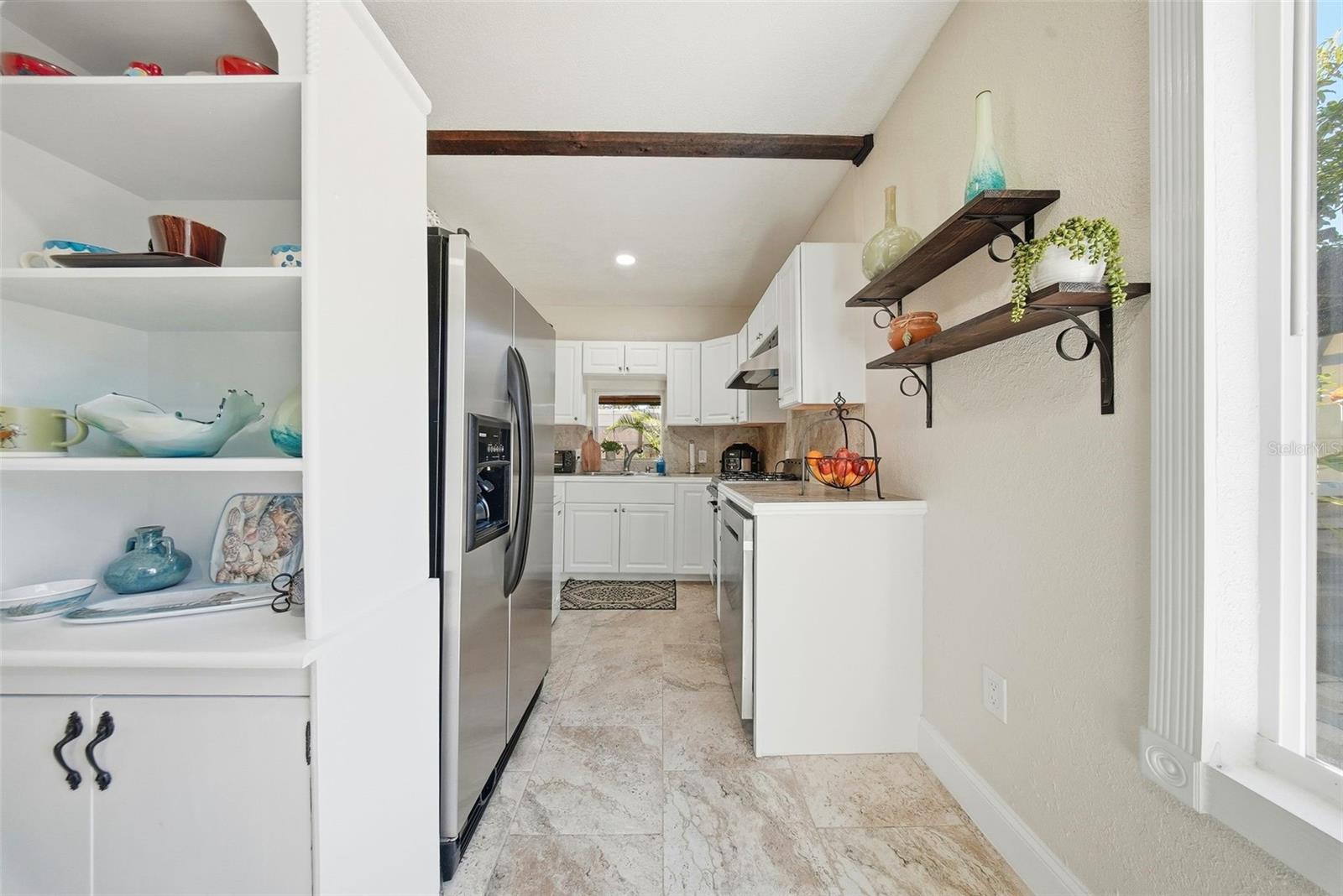 Image 23 of 65 For 5950 49 Avenue N