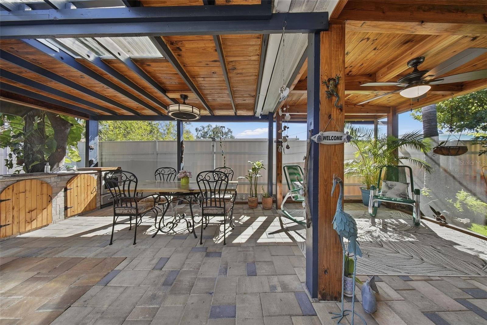 Image 53 of 65 For 5950 49 Avenue N