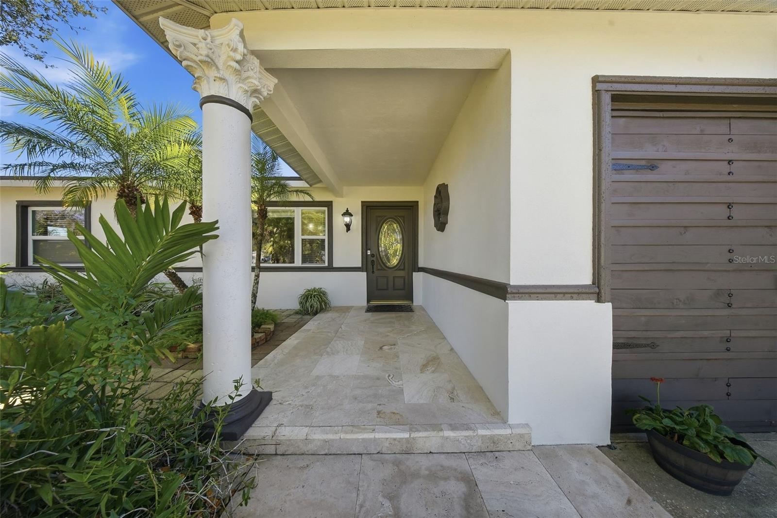 Image 6 of 65 For 5950 49 Avenue N