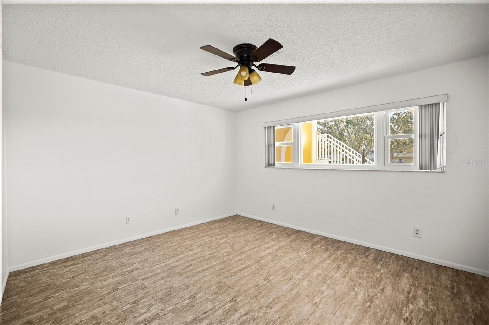 Image 14 of 56 For 2222 Norwegian Drive 16