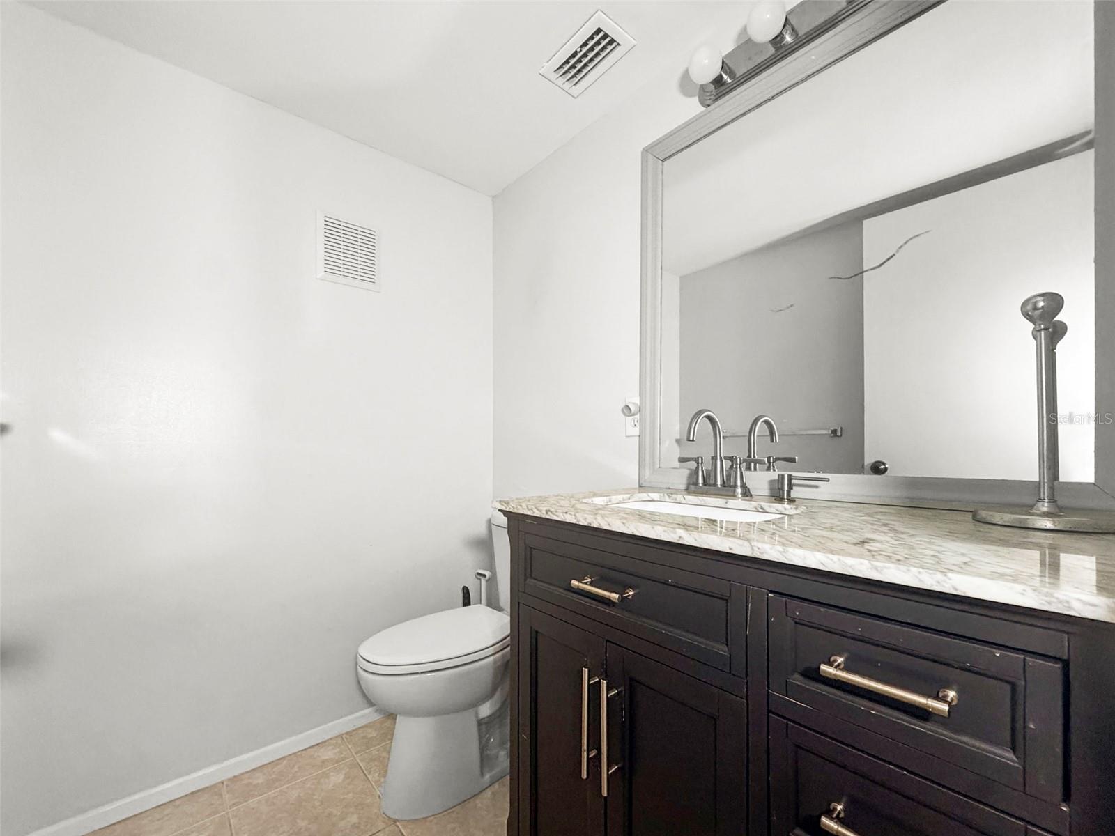 Image 19 of 56 For 2222 Norwegian Drive 16