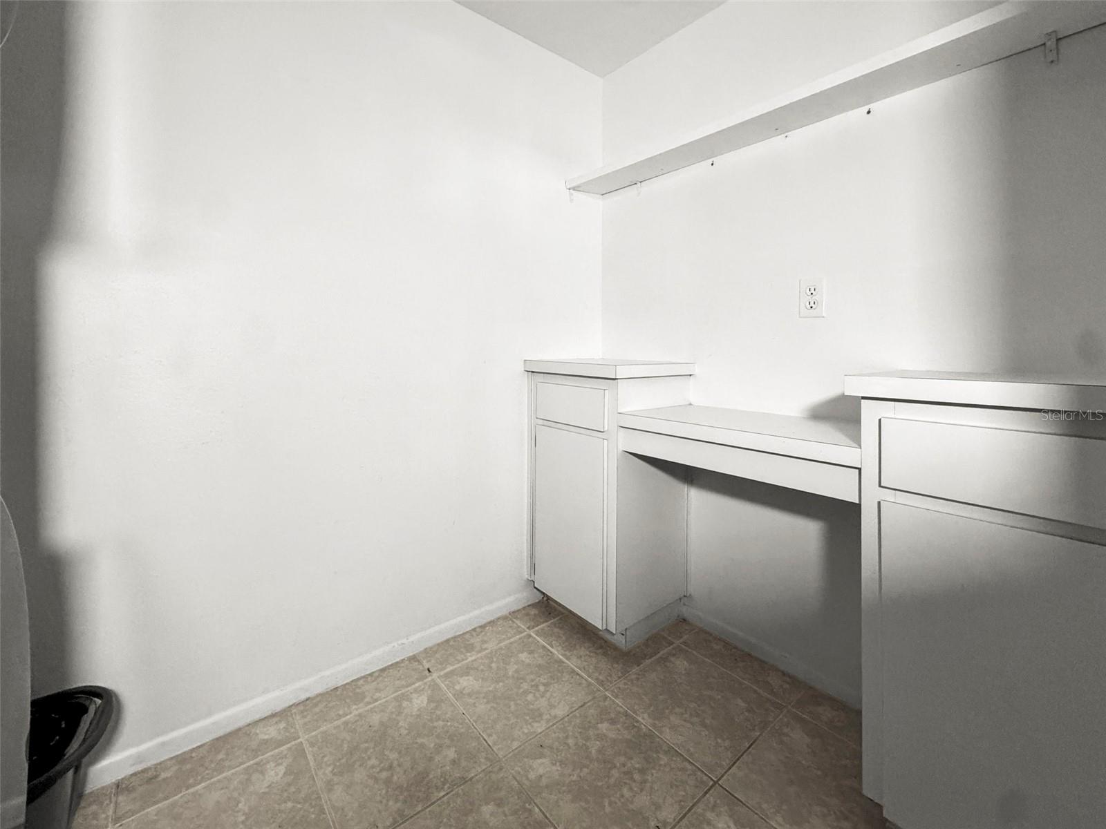 Image 21 of 56 For 2222 Norwegian Drive 16