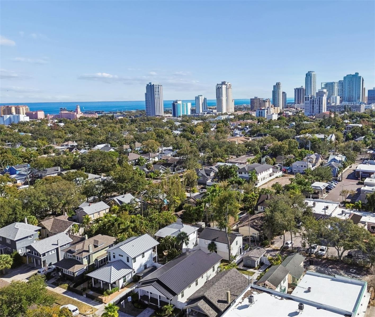 Image 10 of 42 For 322 11th Avenue N