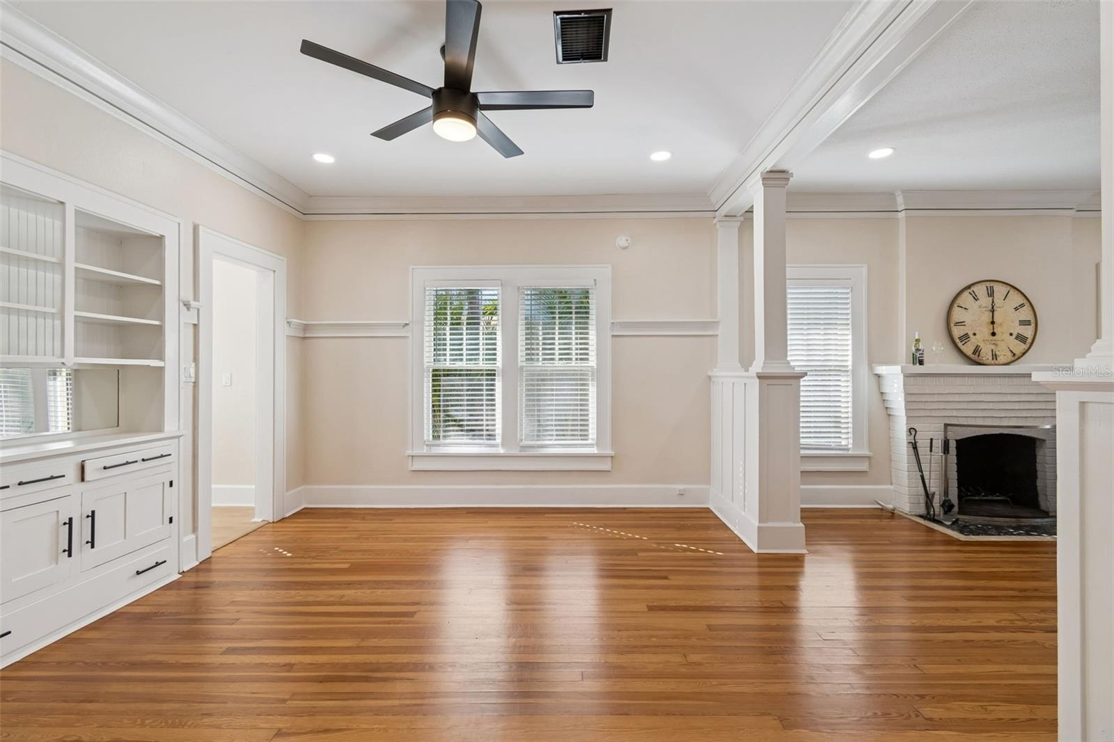 Image 14 of 42 For 322 11th Avenue N