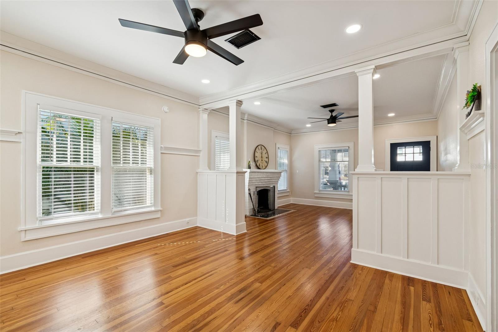 Image 16 of 42 For 322 11th Avenue N