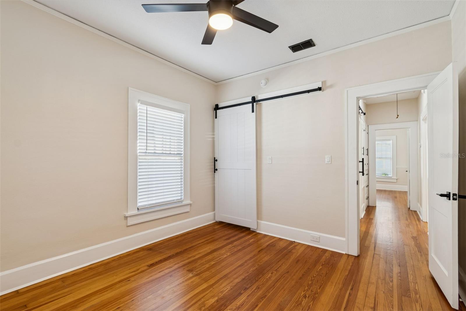 Image 31 of 42 For 322 11th Avenue N