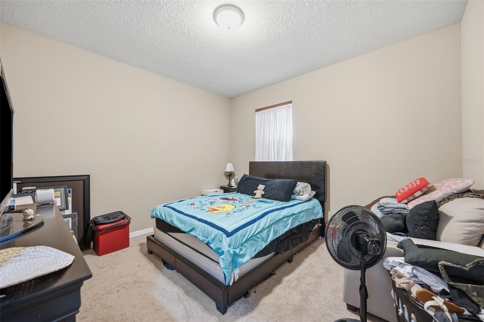 Image 24 of 33 For 8853 Hinsdale Heights Drive