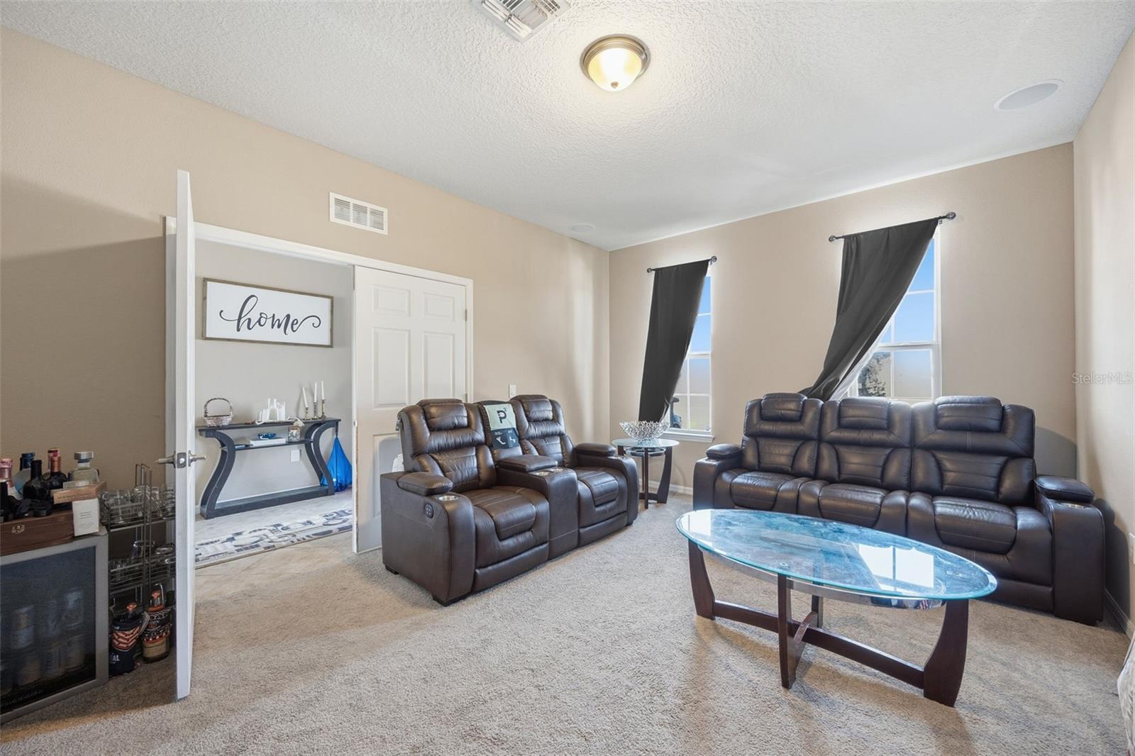 Image 7 of 33 For 8853 Hinsdale Heights Drive