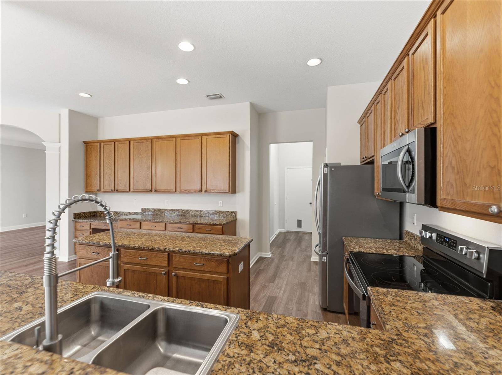 Image 12 of 63 For 5446 Spectacular Bid Drive