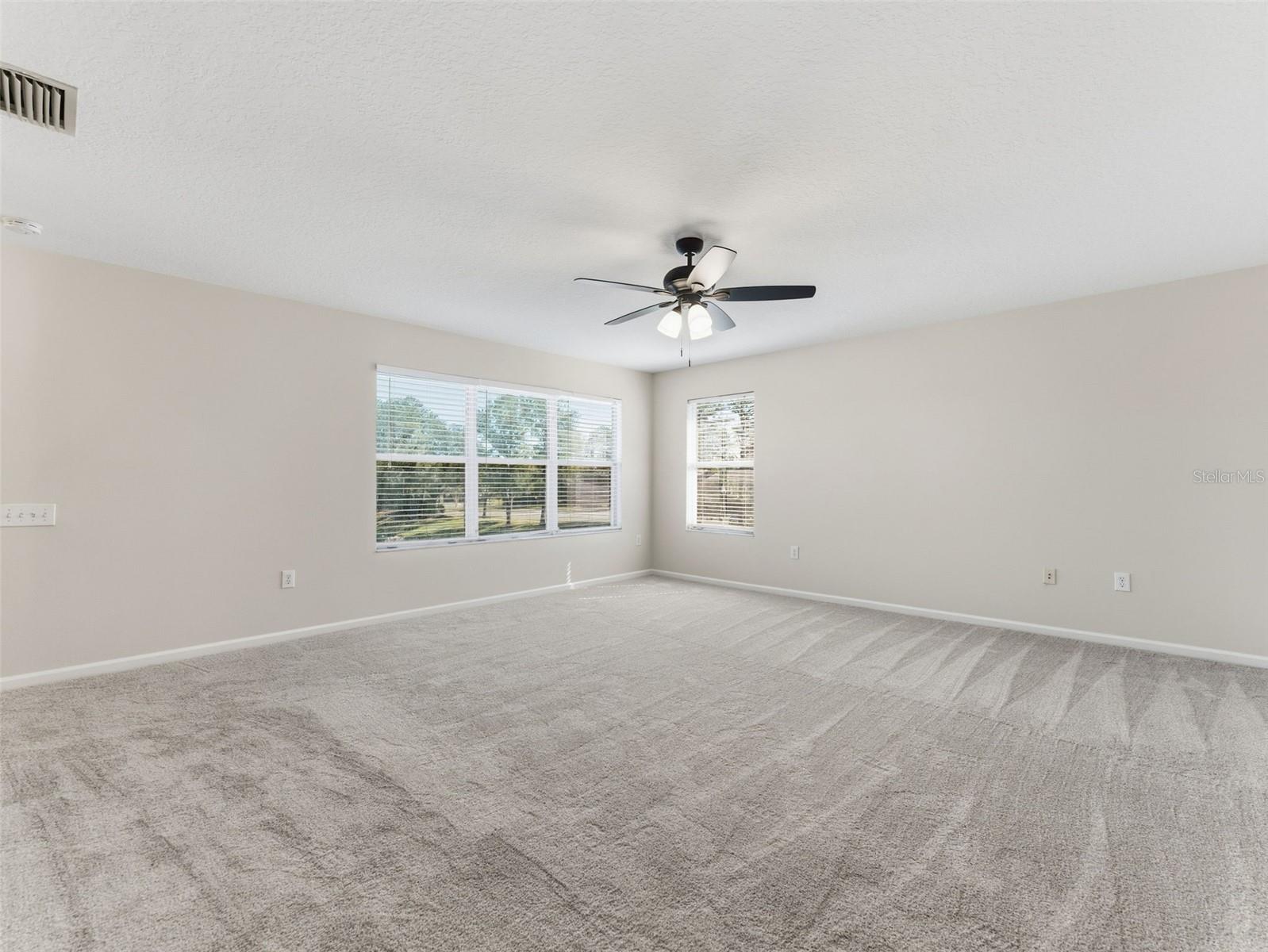 Image 36 of 63 For 5446 Spectacular Bid Drive