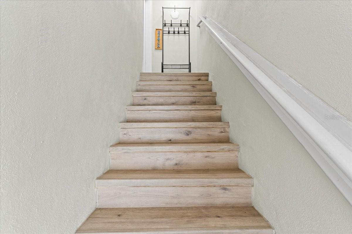 Image 12 of 54 For 5627 Red Snapper Court