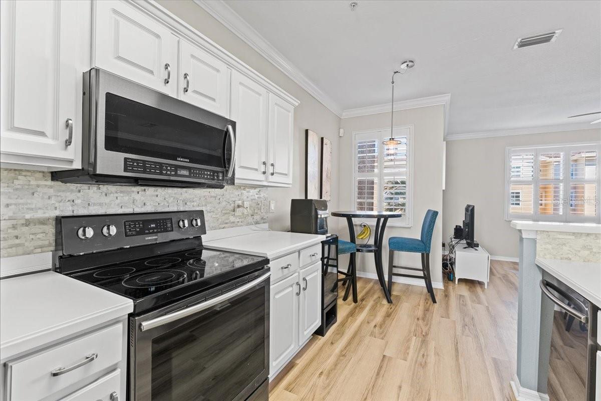 Image 16 of 54 For 5627 Red Snapper Court