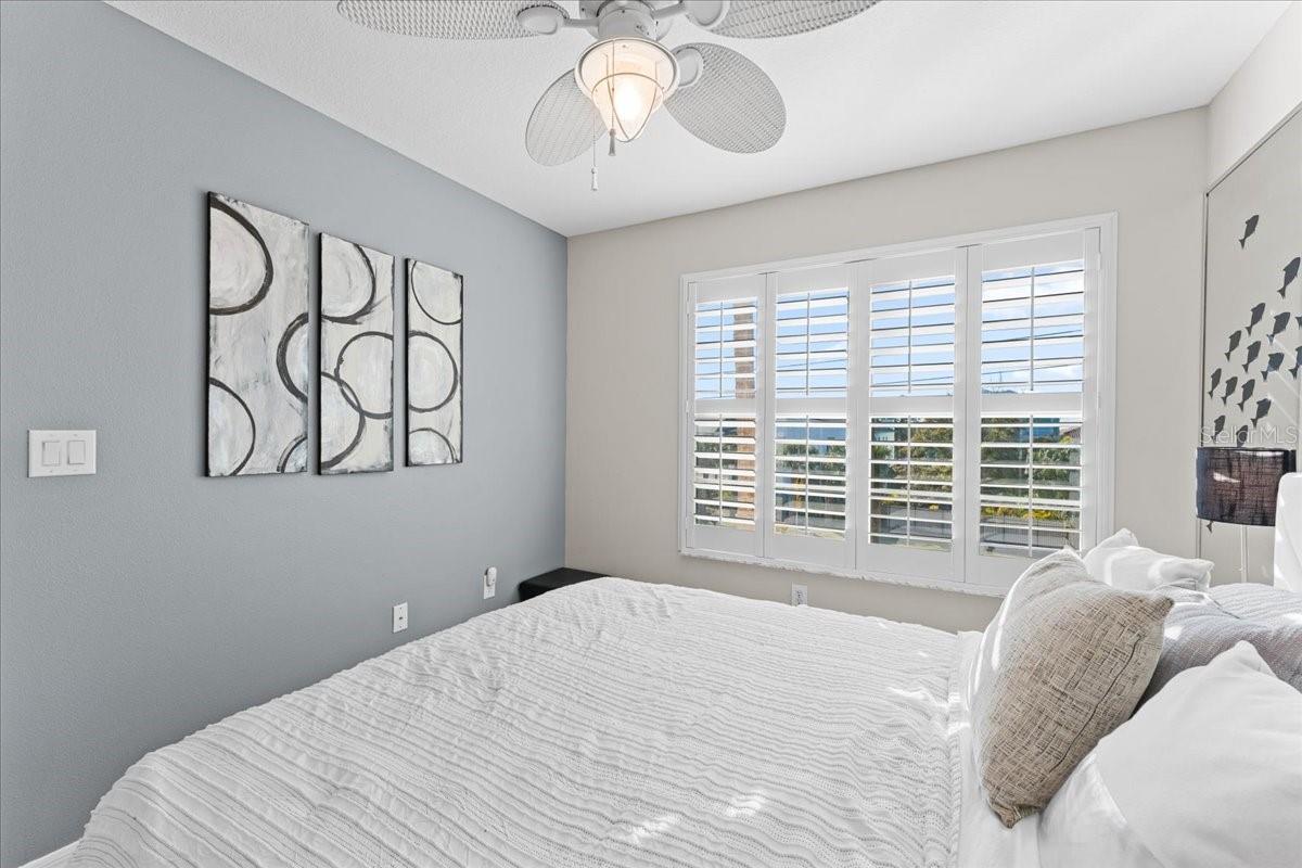 Image 31 of 54 For 5627 Red Snapper Court