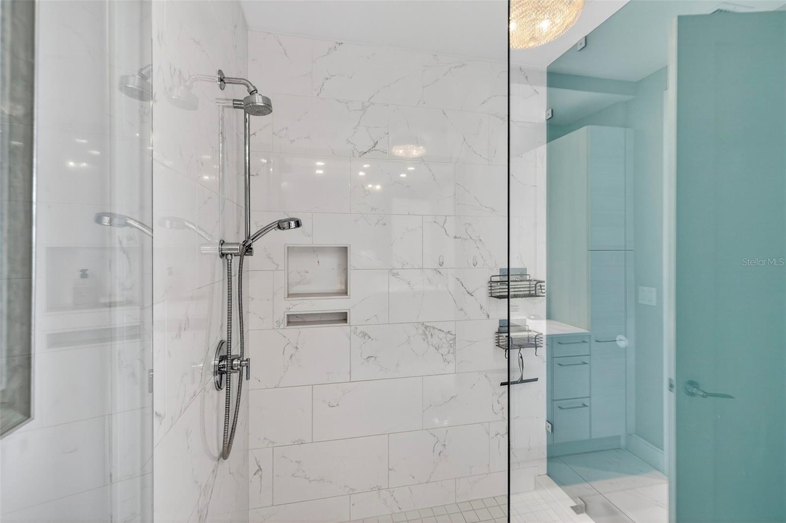 Listing photo id 30 for 100 1st Avenue N 2206