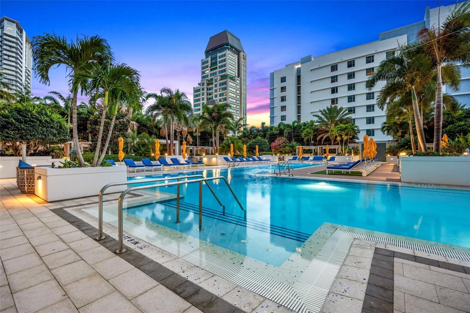 Listing photo id 45 for 100 1st Avenue N 2206