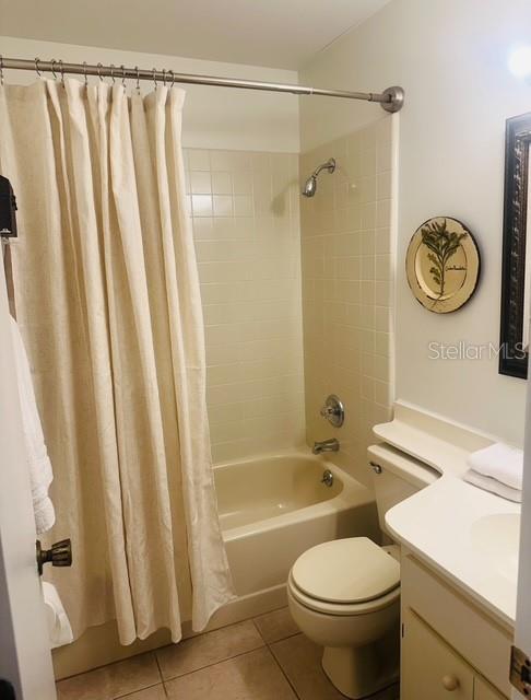 Image 15 of 19 For 2033 Hawkhurst Circle 180