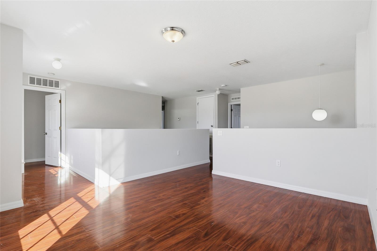 Image 14 of 33 For 5328 Michael Drive