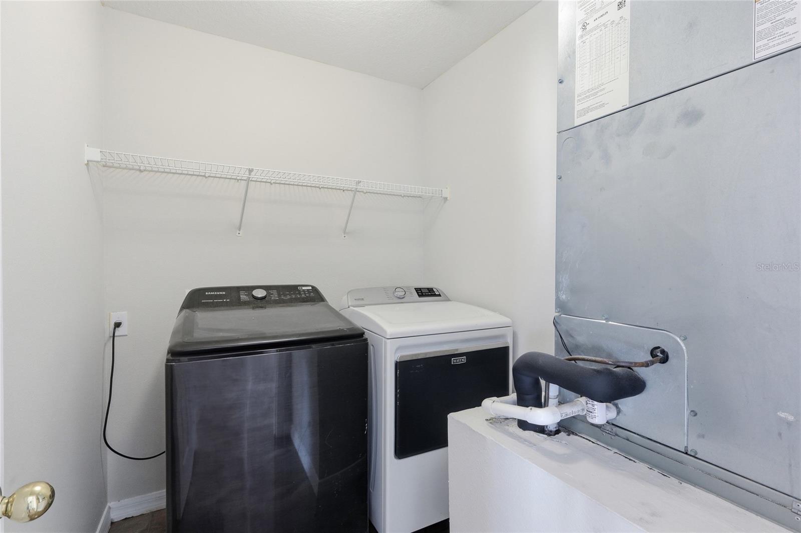 Image 24 of 33 For 5328 Michael Drive