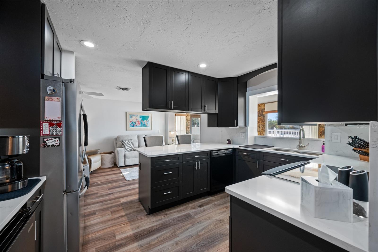 Image 15 of 67 For 1822 Winchester Road N