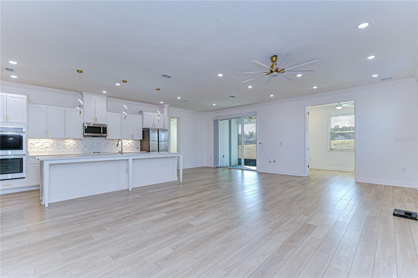 Image 21 of 55 For 10027 Dolphin Gull Circle