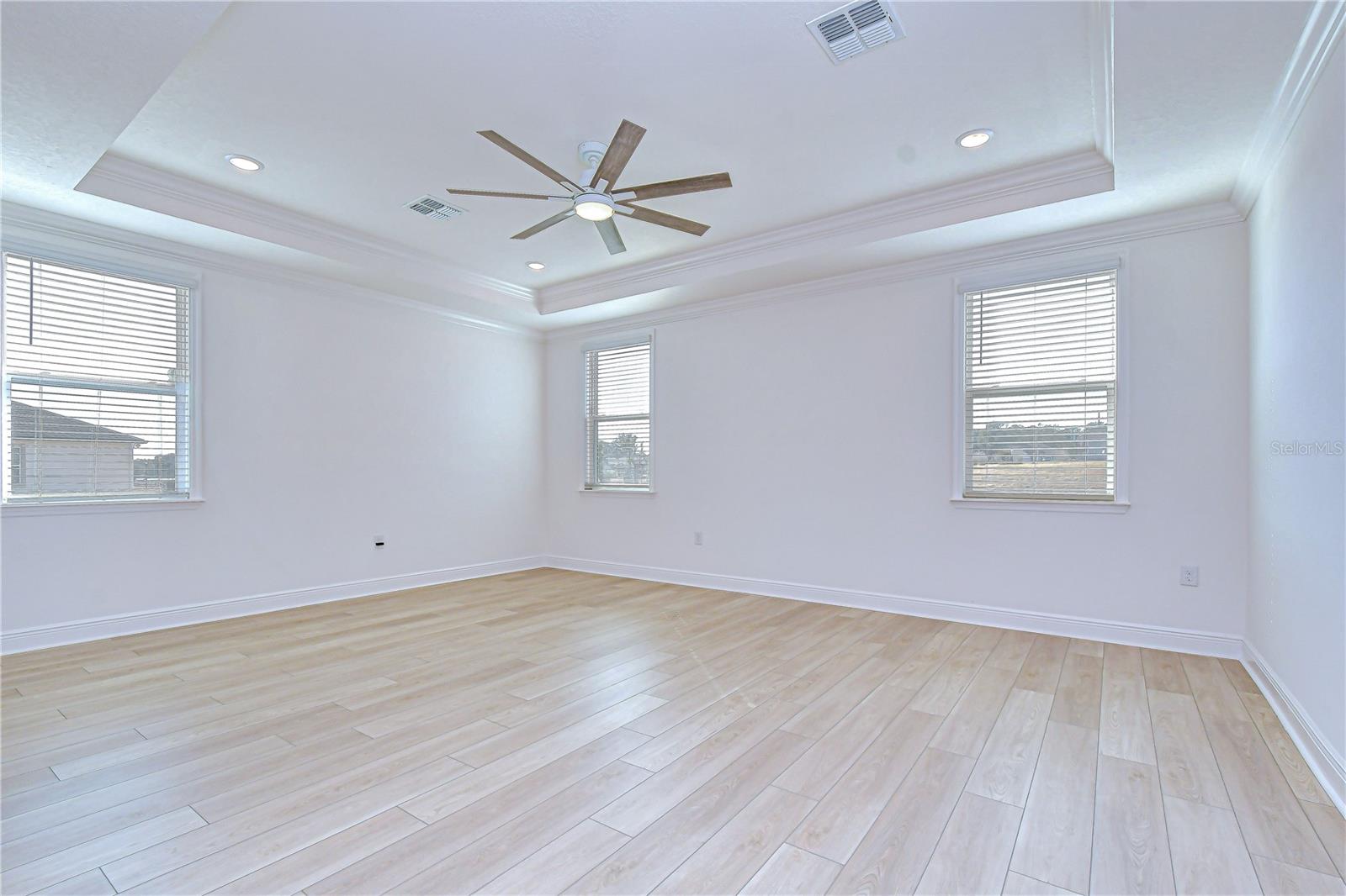 Image 36 of 55 For 10027 Dolphin Gull Circle