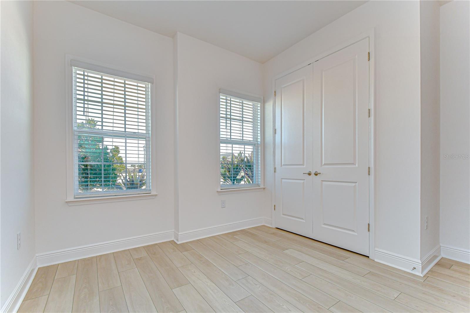 Image 9 of 55 For 10027 Dolphin Gull Circle