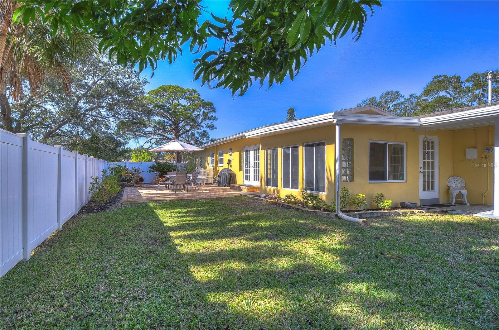 Image 28 of 37 For 5850 24th Avenue S