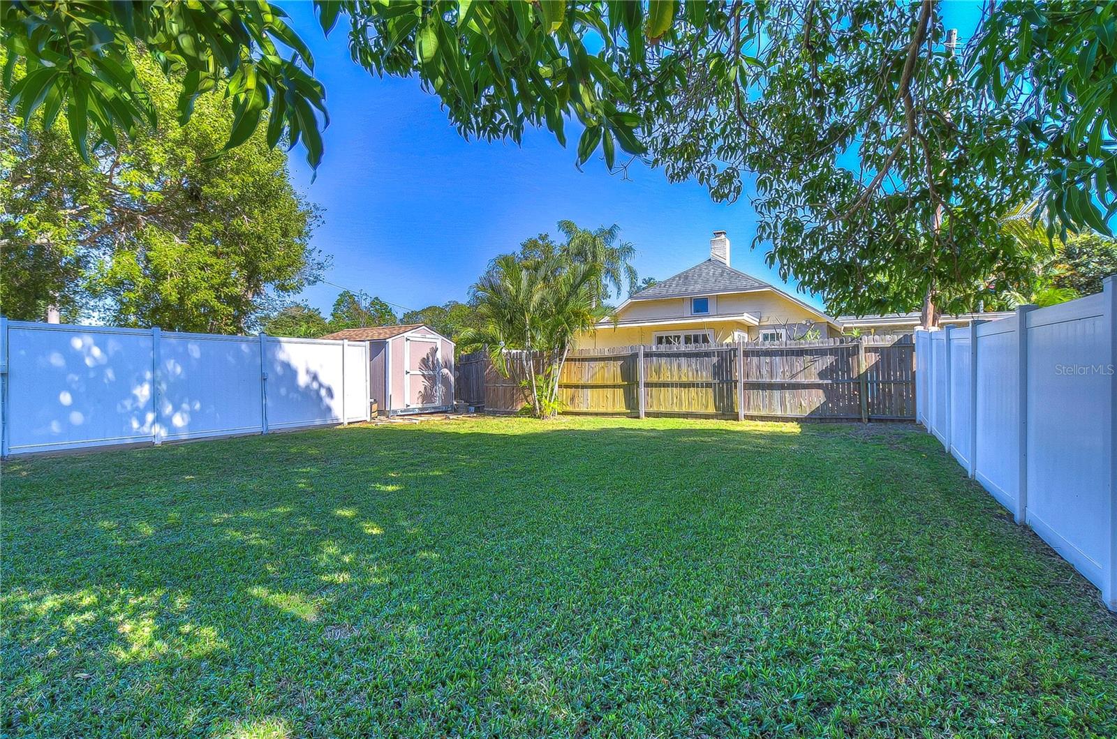 Image 29 of 37 For 5850 24th Avenue S