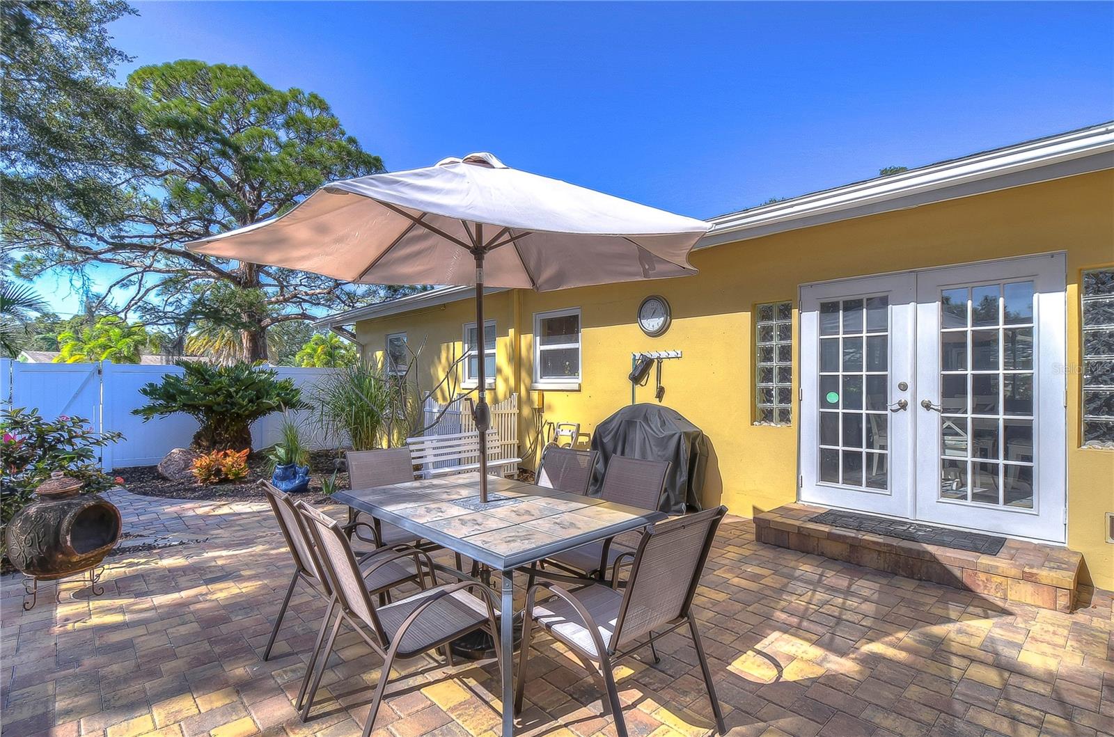 Image 32 of 37 For 5850 24th Avenue S