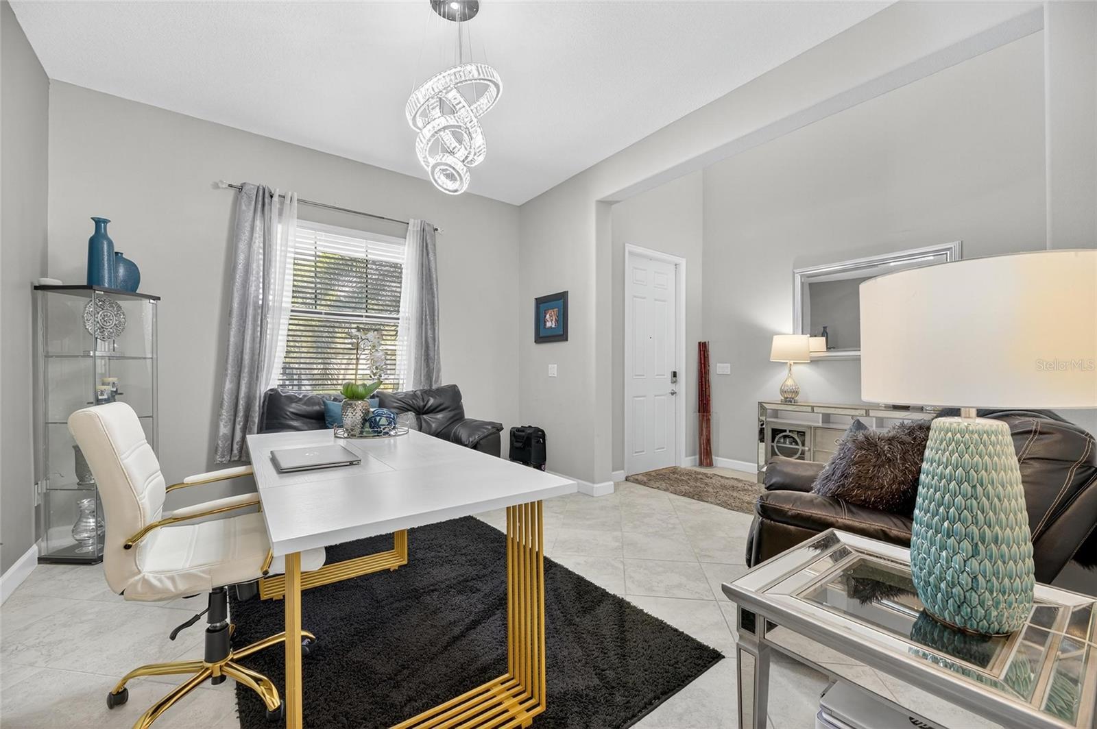 Image 12 of 100 For 9847 Sage Creek Drive