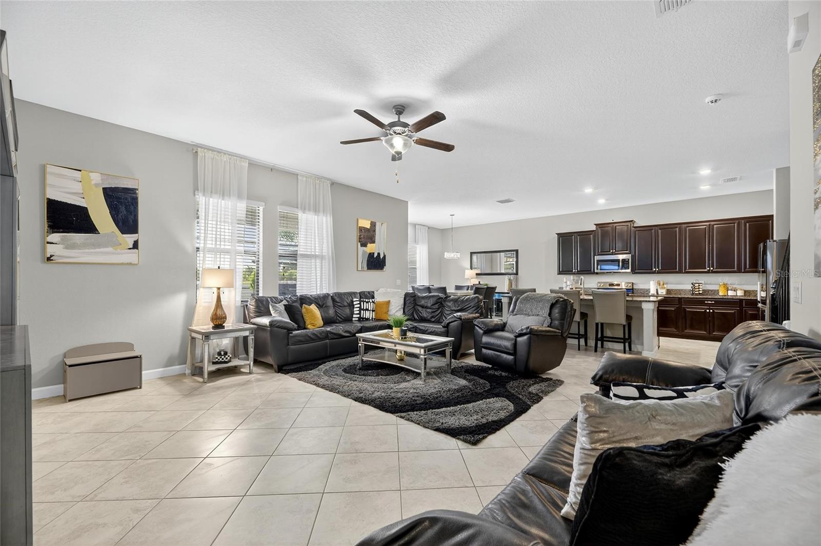 Image 16 of 100 For 9847 Sage Creek Drive